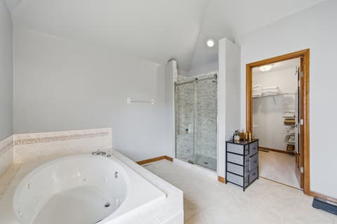 Tiny photo for 3423 Goldfinch Drive, Naperville, IL 60564 (MLS # 12724833)