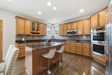 Tiny photo for 3423 Goldfinch Drive, Naperville, IL 60564 (MLS # 12724833)