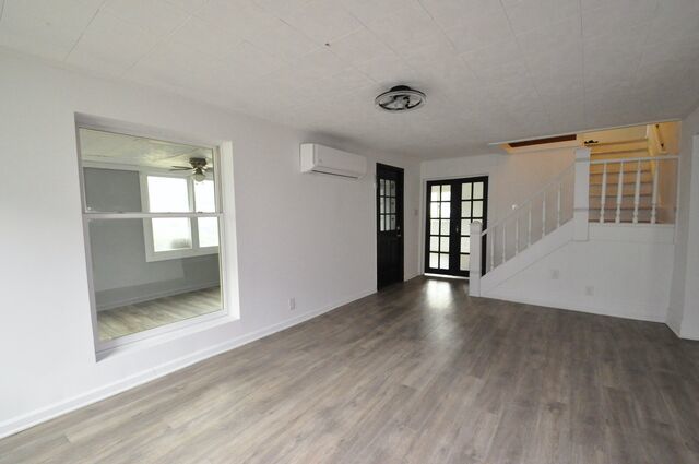 112 W Chippewa Street
