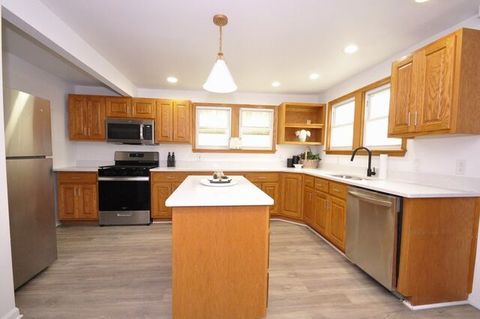 Tiny photo for 112 W Chippewa Street, Dwight, IL 60420 (MLS # 12587927)