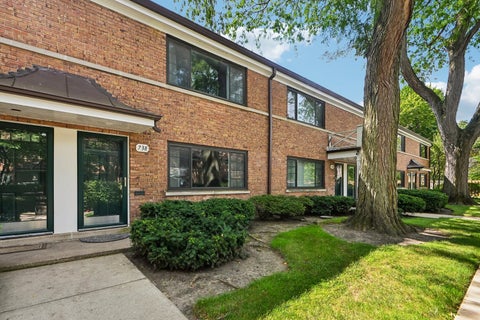 Tiny photo for 738 Dodge Avenue, Evanston, IL 60202 (MLS # 12772174)