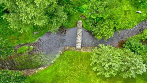 A home in Libertyville