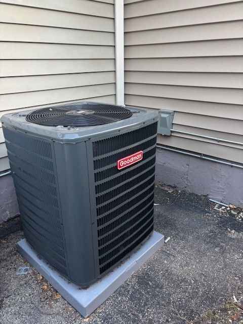 Tiny photo for 456 Franklin Boulevard, Elgin, IL 60120 (MLS # 12505403)