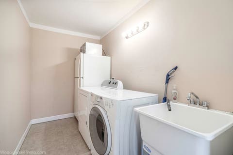 Tiny photo for 886 Quincy Court, Island Lake, IL 60042 (MLS # 12729260)