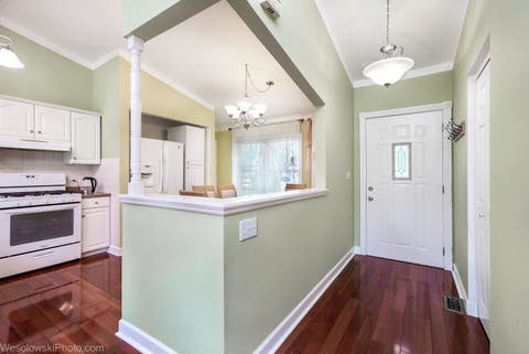 Tiny photo for 886 Quincy Court, Island Lake, IL 60042 (MLS # 12729260)