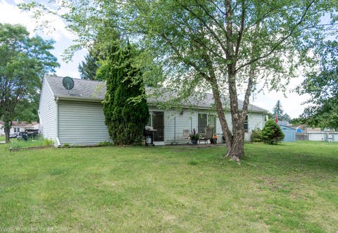 Tiny photo for 886 Quincy Court, Island Lake, IL 60042 (MLS # 12729260)