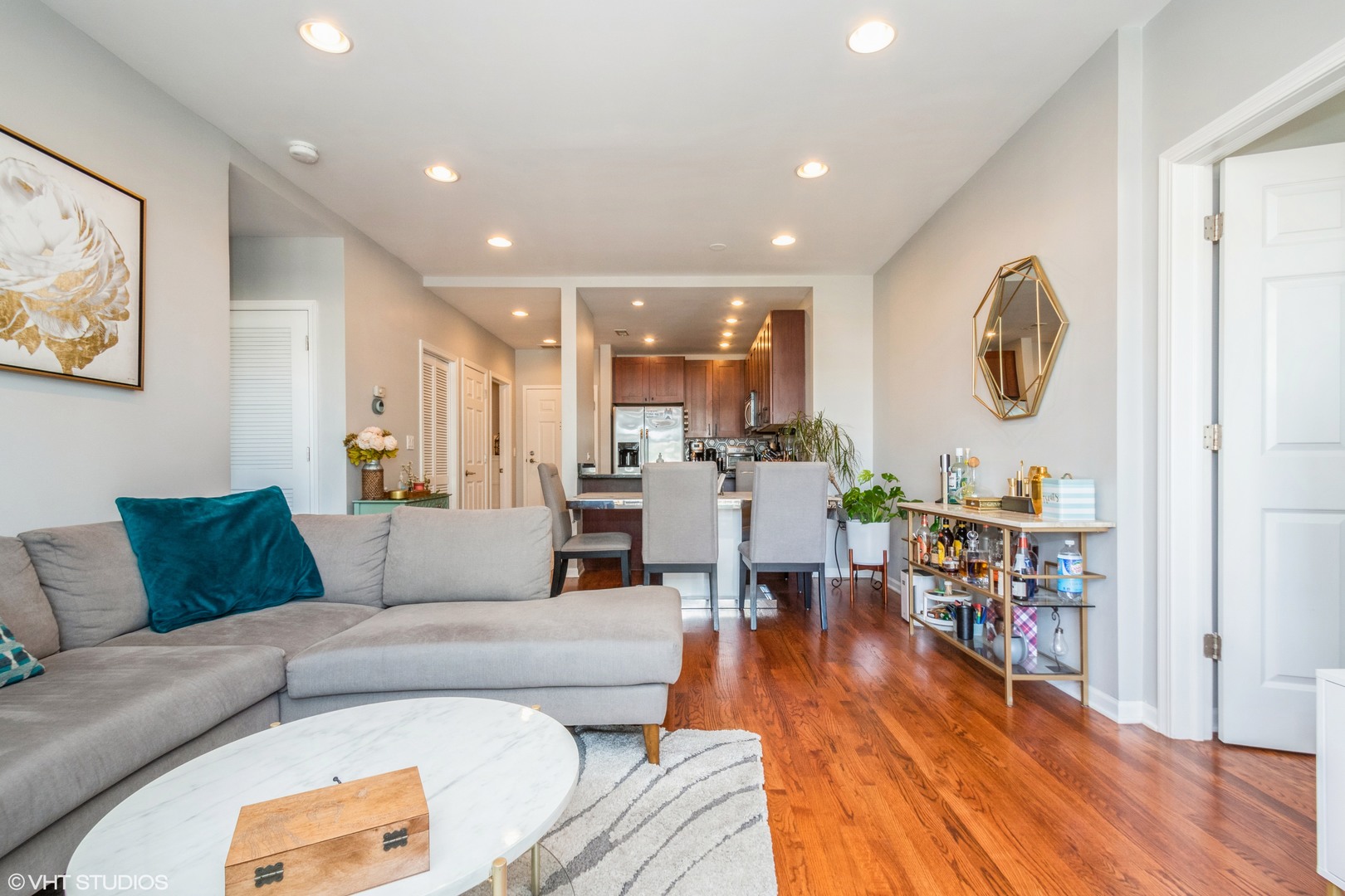 657 W FULTON Street 509