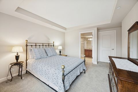 Tiny photo for 10 E Burlington Street #2B, Riverside, IL 60546 (MLS # 12513179)