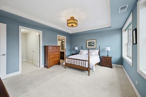 Tiny photo for 10 E Burlington Street #2B, Riverside, IL 60546 (MLS # 12513179)