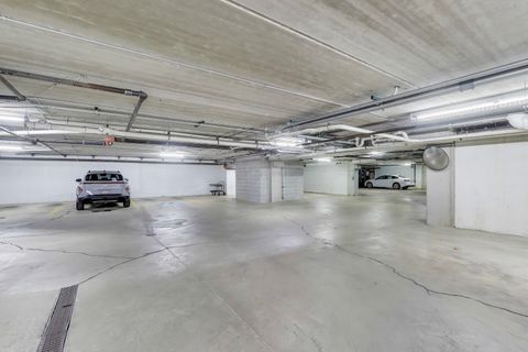 Tiny photo for 10 E Burlington Street #2B, Riverside, IL 60546 (MLS # 12513179)