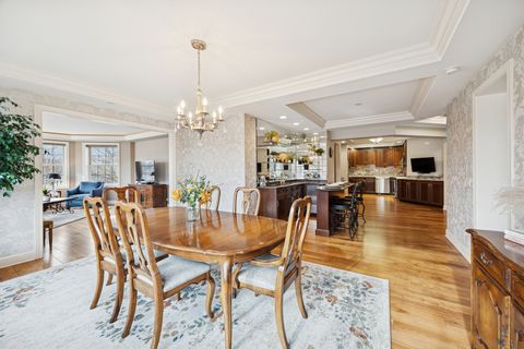 Tiny photo for 10 E Burlington Street #2B, Riverside, IL 60546 (MLS # 12513179)