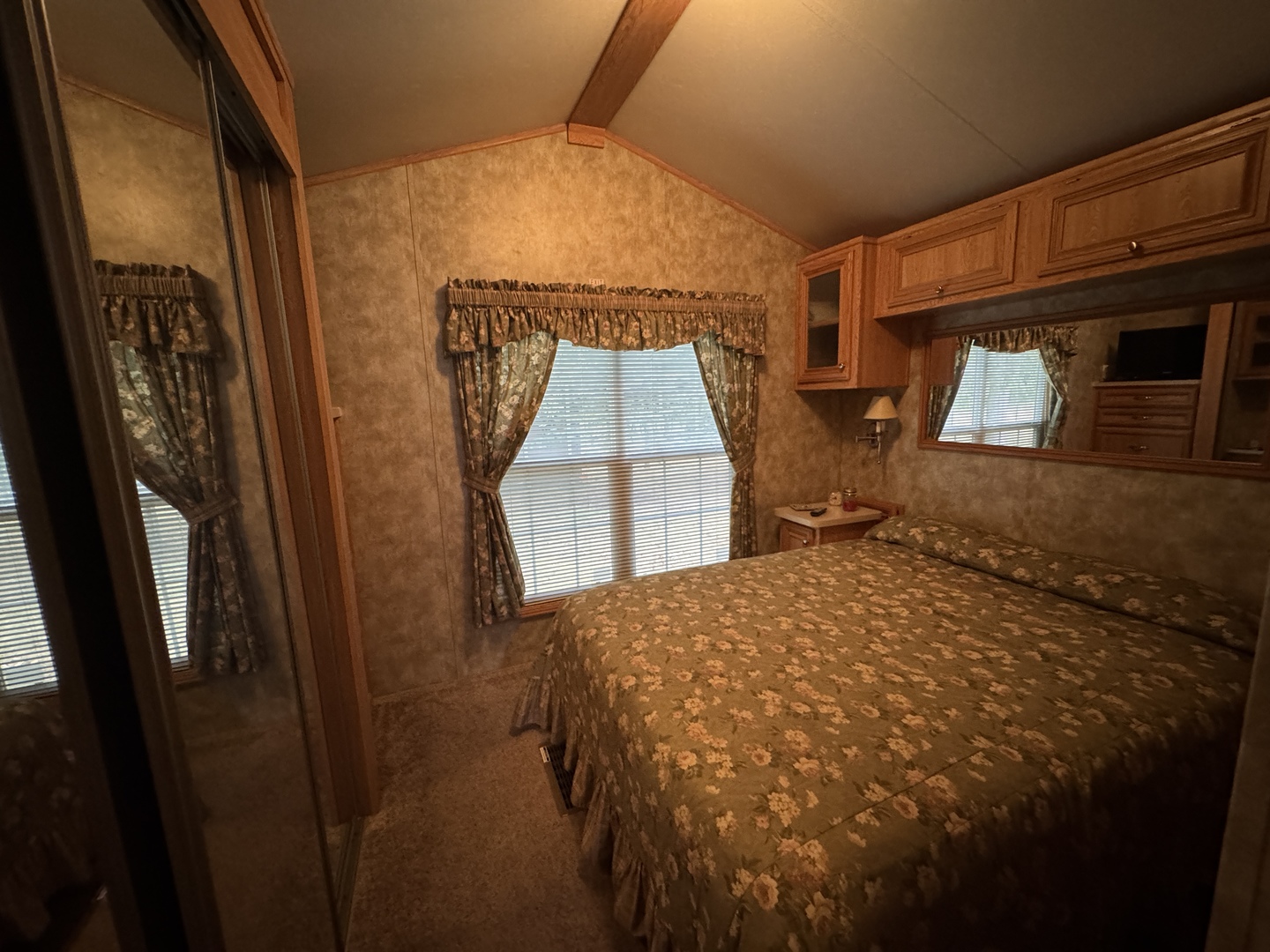 24-181 Woodhaven Lakes