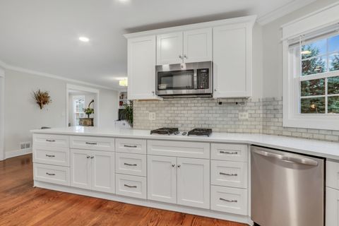 Tiny photo for 17533 W Mill Creek Crossing Drive, Gurnee, IL 60031 (MLS # 12523050)