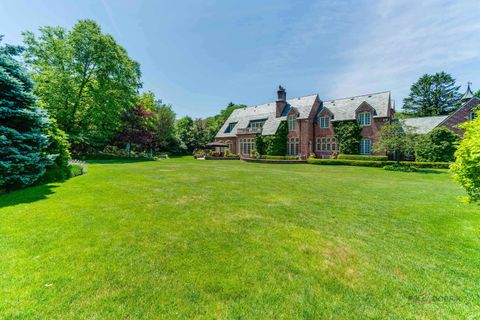 Tiny photo for 51 Sequoia Court, Lake Forest, IL 60045 (MLS # 12412877)