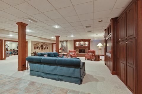 Tiny photo for 51 Sequoia Court, Lake Forest, IL 60045 (MLS # 12412877)