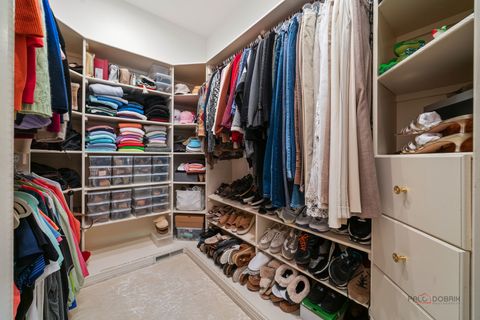 Tiny photo for 51 Sequoia Court, Lake Forest, IL 60045 (MLS # 12412877)