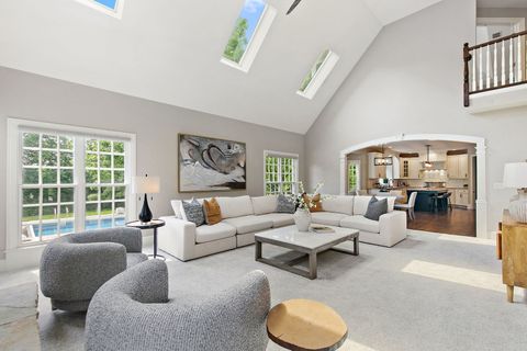 Tiny photo for 3S412 Saddle Ridge Court, Warrenville, IL 60555 (MLS # 12686358)
