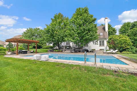Tiny photo for 3S412 Saddle Ridge Court, Warrenville, IL 60555 (MLS # 12686358)