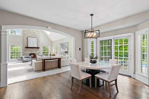 Tiny photo for 3S412 Saddle Ridge Court, Warrenville, IL 60555 (MLS # 12686358)