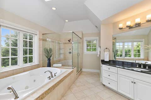 Tiny photo for 3S412 Saddle Ridge Court, Warrenville, IL 60555 (MLS # 12686358)