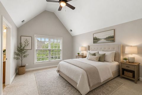 Tiny photo for 3S412 Saddle Ridge Court, Warrenville, IL 60555 (MLS # 12686358)