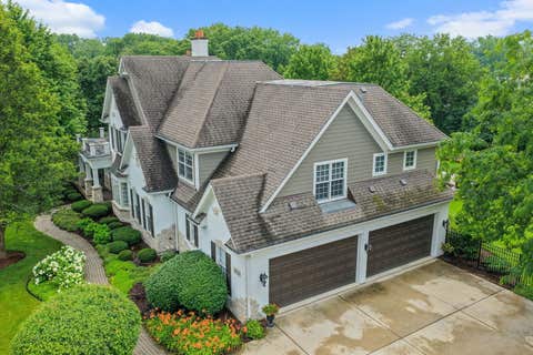 Tiny photo for 3S412 Saddle Ridge Court, Warrenville, IL 60555 (MLS # 12686358)
