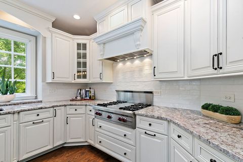 Tiny photo for 3S412 Saddle Ridge Court, Warrenville, IL 60555 (MLS # 12686358)