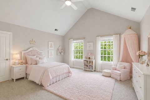 Tiny photo for 3S412 Saddle Ridge Court, Warrenville, IL 60555 (MLS # 12686358)