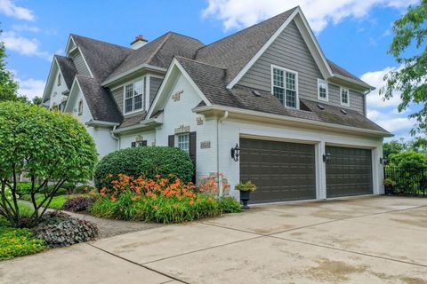 Tiny photo for 3S412 Saddle Ridge Court, Warrenville, IL 60555 (MLS # 12686358)