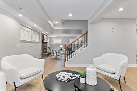 Tiny photo for 3S412 Saddle Ridge Court, Warrenville, IL 60555 (MLS # 12686358)
