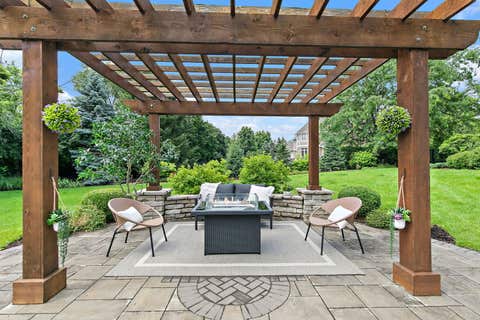 Tiny photo for 3S412 Saddle Ridge Court, Warrenville, IL 60555 (MLS # 12686358)