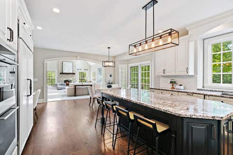 Tiny photo for 3S412 Saddle Ridge Court, Warrenville, IL 60555 (MLS # 12686358)