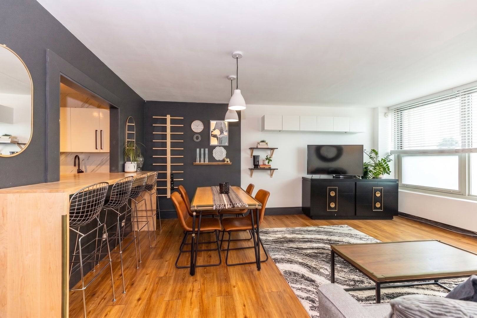 3600 N Lake Shore Drive 308