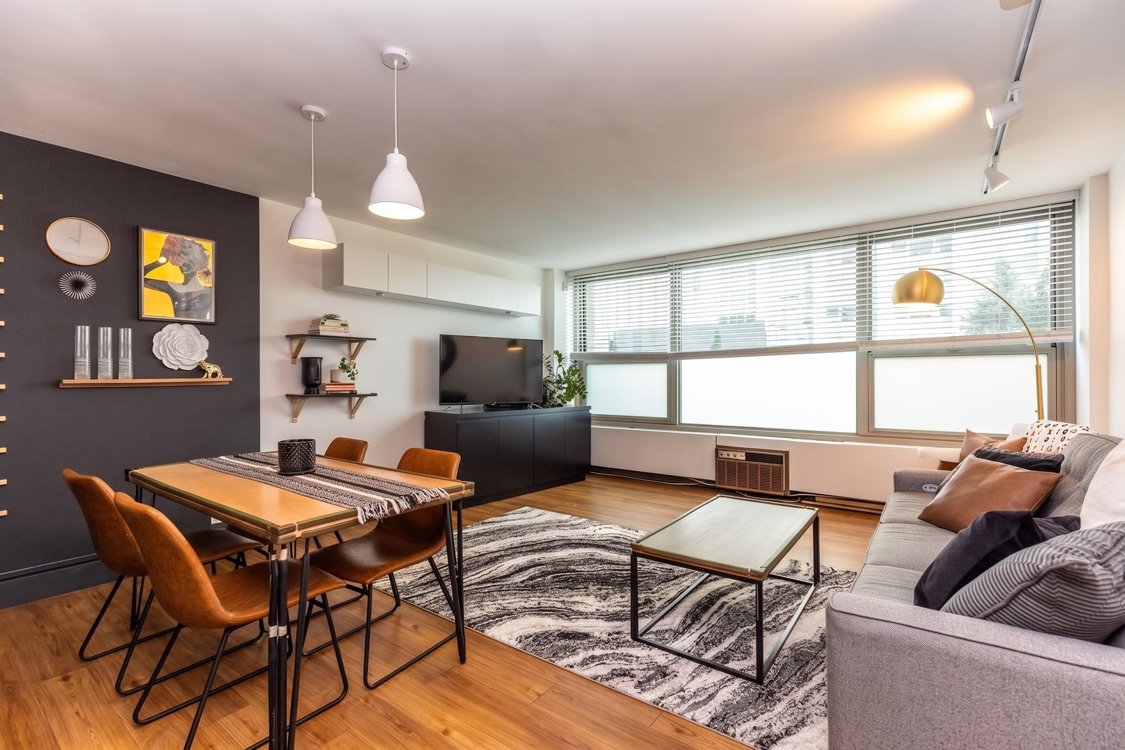 3600 N Lake Shore Drive 308