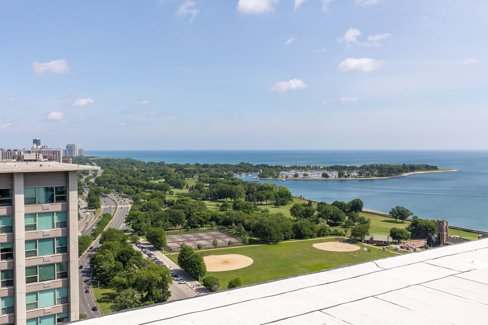 3600 N Lake Shore Drive 308