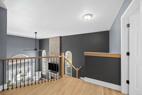 Tiny photo for 907 THORNWOOD Court #2, St. Charles, IL 60174 (MLS # 12582023)