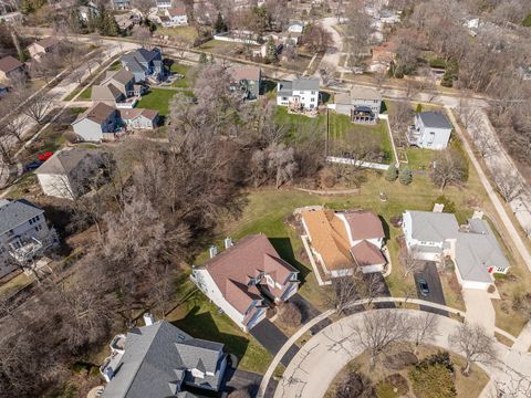 Tiny photo for 907 THORNWOOD Court #2, St. Charles, IL 60174 (MLS # 12582023)