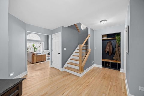 Tiny photo for 907 THORNWOOD Court #2, St. Charles, IL 60174 (MLS # 12582023)