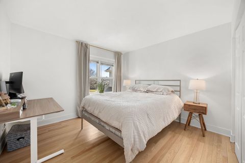 Tiny photo for 907 THORNWOOD Court #2, St. Charles, IL 60174 (MLS # 12582023)