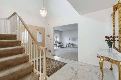Tiny photo for 7241 N Lowell Avenue, Lincolnwood, IL 60712 (MLS # 12599893)