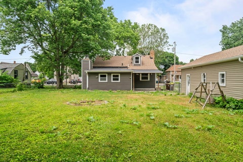 Tiny photo for 336 W Menomonie Street, Belvidere, IL 61008 (MLS # 12679957)