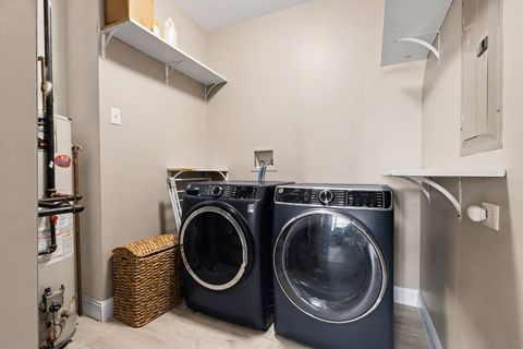 Tiny photo for 906 Bluebell Circle, Joliet, IL 60431 (MLS # 12563424)