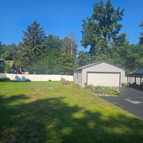 Tiny photo for 610 Oakley Avenue, Rockford, IL 61101 (MLS # 12743647)