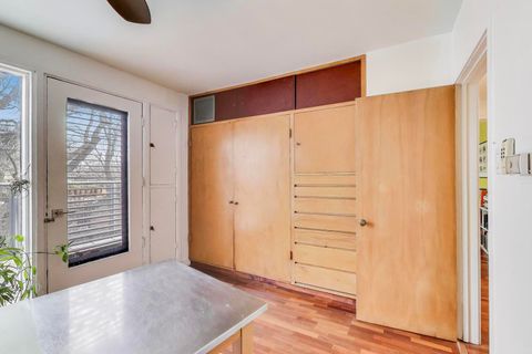 Tiny photo for 5551 S University Avenue #3, Chicago, IL 60637 (MLS # 12533218)