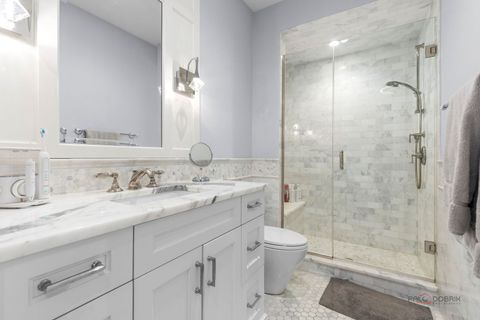 Tiny photo for 231 Woodlawn Avenue, Winnetka, IL 60093 (MLS # 12638690)