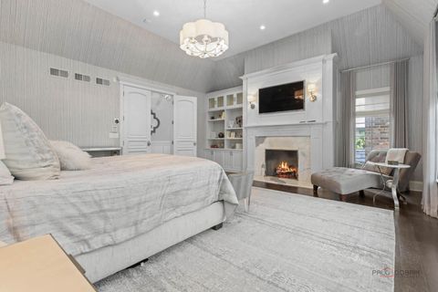 Tiny photo for 231 Woodlawn Avenue, Winnetka, IL 60093 (MLS # 12638690)
