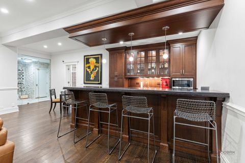 Tiny photo for 231 Woodlawn Avenue, Winnetka, IL 60093 (MLS # 12638690)