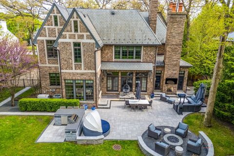 Tiny photo for 231 Woodlawn Avenue, Winnetka, IL 60093 (MLS # 12638690)