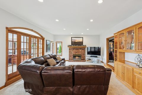 Tiny photo for 7825 Braeloch Court, Orland Park, IL 60462 (MLS # 12471495)