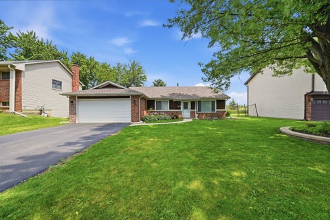 Photo of 416 Ingleside Drive, Bolingbrook, IL 60490 (MLS # 12662011)